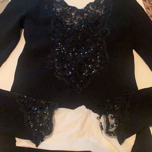 CACHE ELEGANT BLACK EMBELLISHED BEADED TOP SIZE MEDIUM COCKTAILS FORMAL - Picture 4 of 11